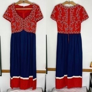 Vintage colorblock embroidered maxi dress